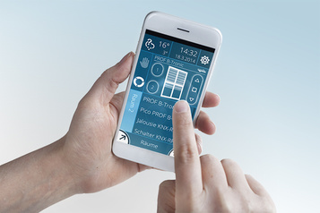 csm 03-Hausautomation-Smartphone-web 5443fa9e38